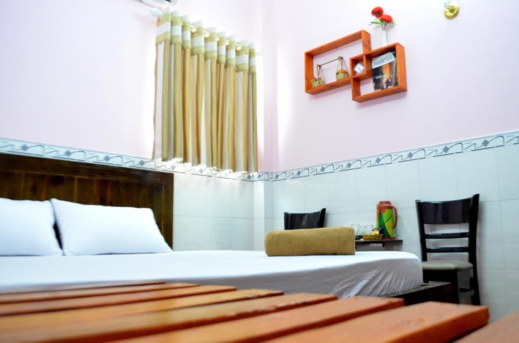 Ba Dat Homestay District 6 Bandar Ho Chi Minh Luaran gambar