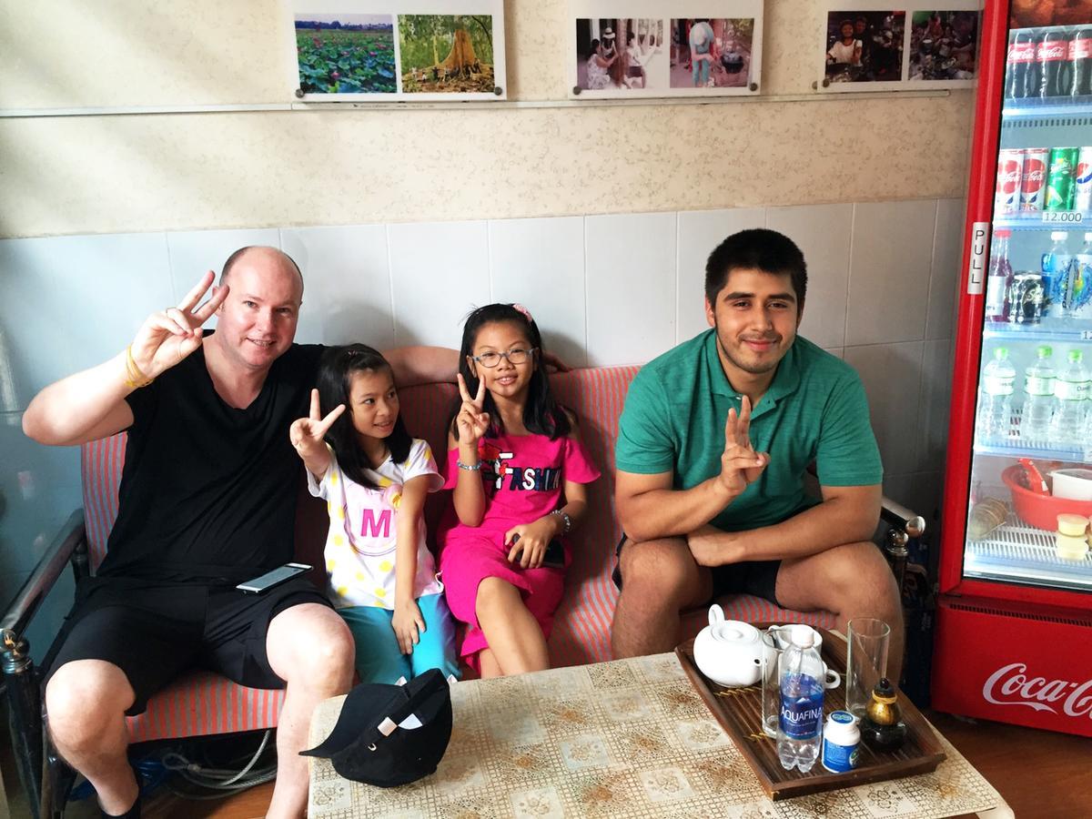 Ba Dat Homestay District 6 Bandar Ho Chi Minh Luaran gambar