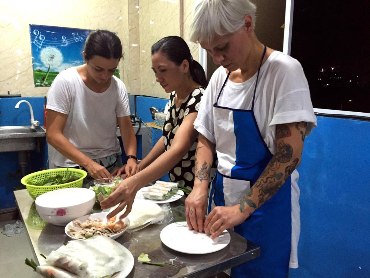 Ba Dat Homestay District 6 Bandar Ho Chi Minh Luaran gambar