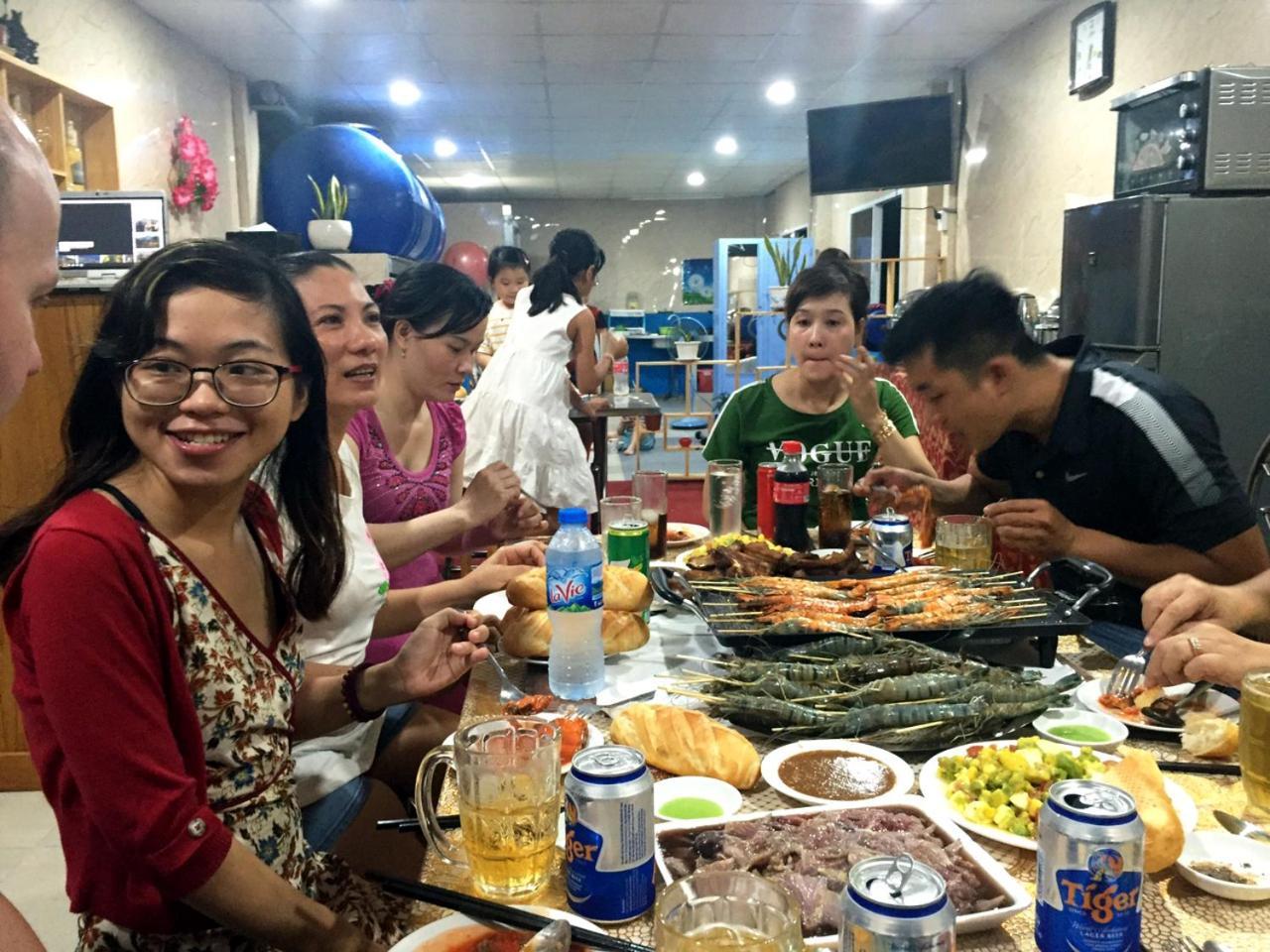 Ba Dat Homestay District 6 Bandar Ho Chi Minh Luaran gambar