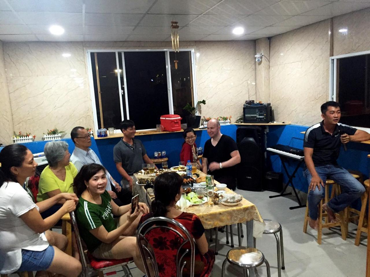 Ba Dat Homestay District 6 Bandar Ho Chi Minh Luaran gambar