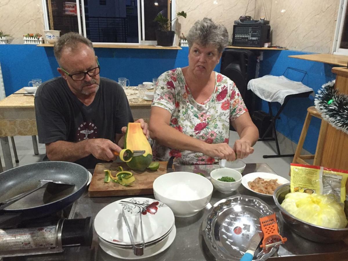 Ba Dat Homestay District 6 Bandar Ho Chi Minh Luaran gambar